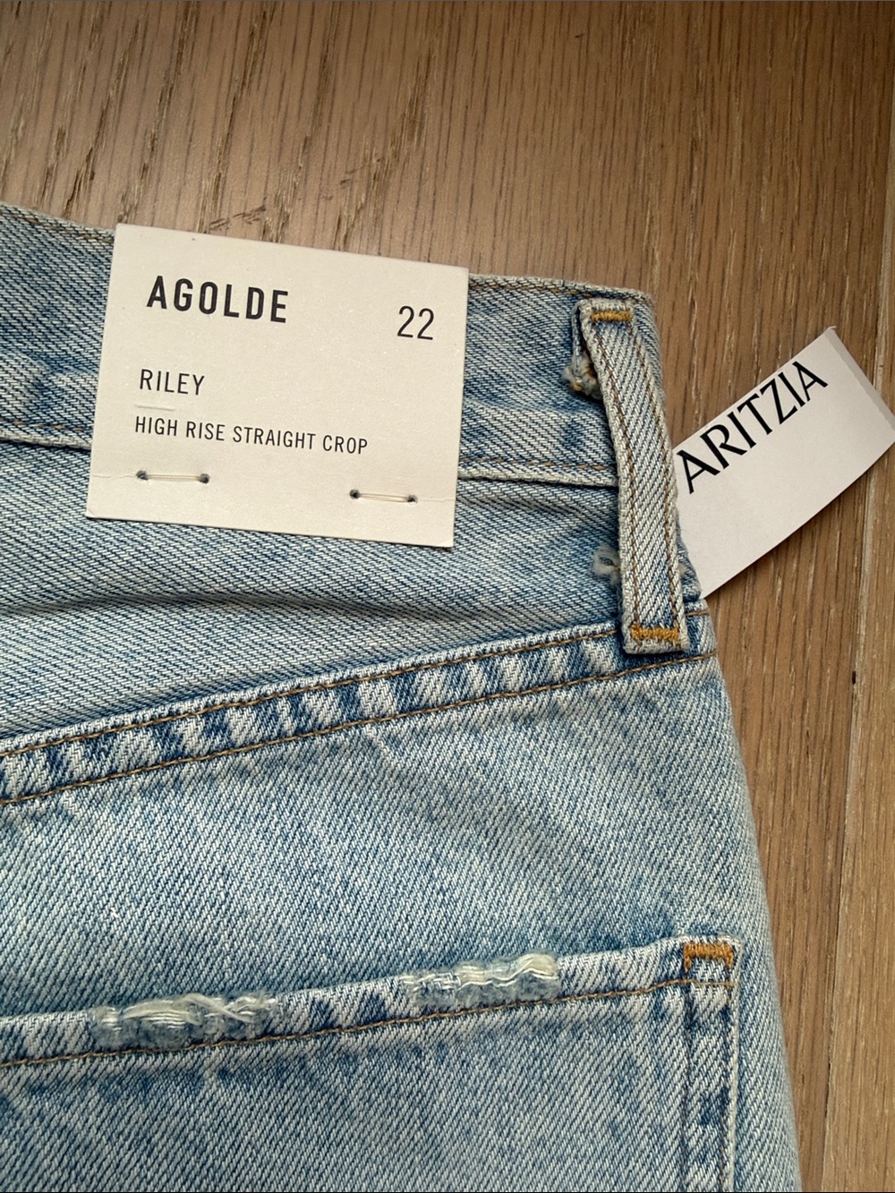 NWT Agolde Riley Crop Jean - Picture 4 of 4